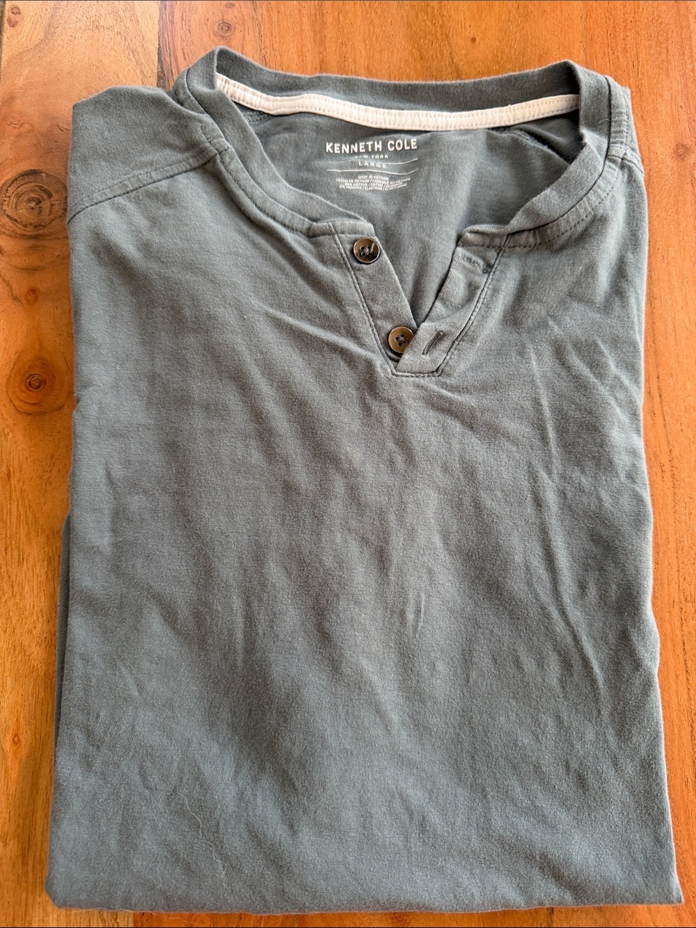 NWOT Kenneth Cole Henley Shirt